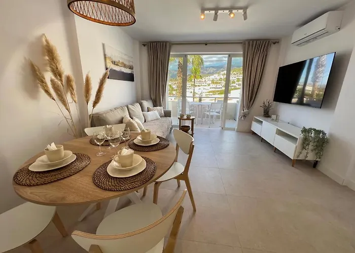 Casa Calma アデヘ